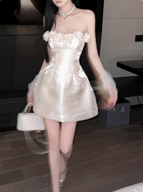 Elegant French Style Tube Top Three-Dimensional Flower One Shoulder Satin A-Line 17Th Birthday Homecoming Dresses