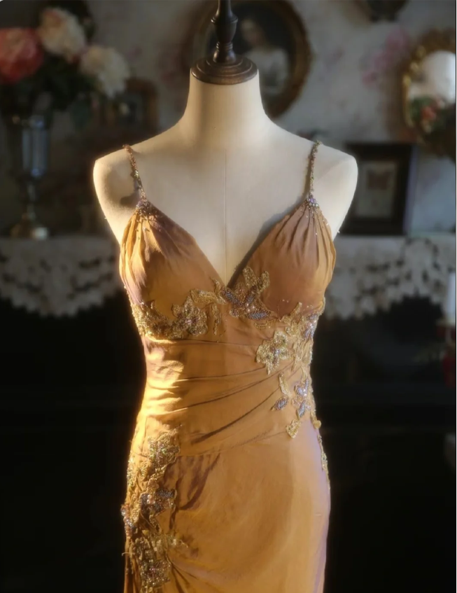 Elegant Ginger Yellow Mermaid V-Neck Beaded Embroidered Satin Prom Dresses Evening Dresses