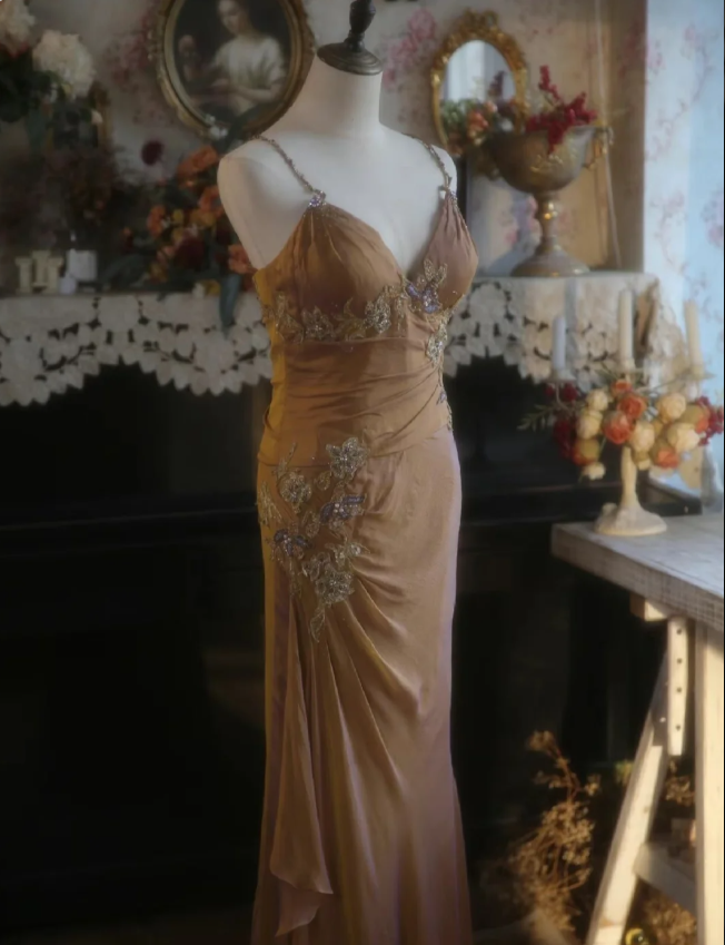 Elegant Ginger Yellow Mermaid V-Neck Beaded Embroidered Satin Prom Dresses Evening Dresses