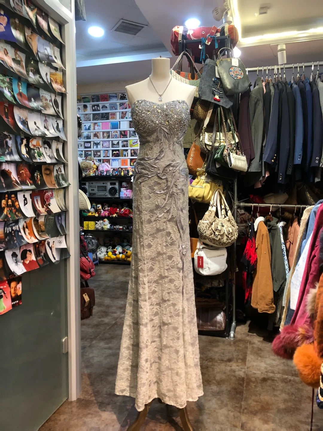 Elegant Grey Mermaid Strapless Sequined Lace Long Prom Dresses Evening Dresses