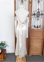 Elegant Ivory Halter Off-The-Shoulder Slim-Fit Satin Long Prom Dresses Evening Dresses