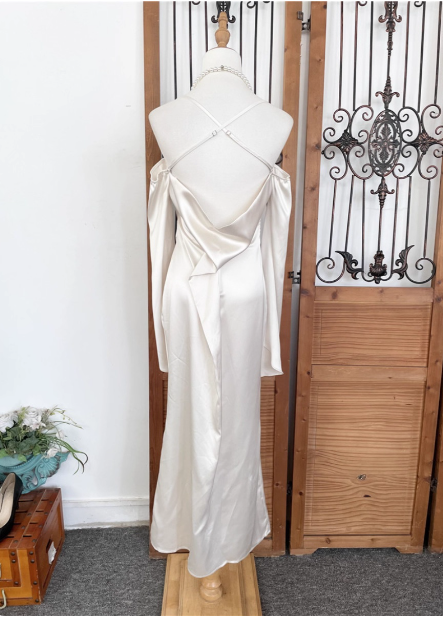 Elegant Ivory Halter Off-The-Shoulder Slim-Fit Satin Long Prom Dresses Evening Dresses