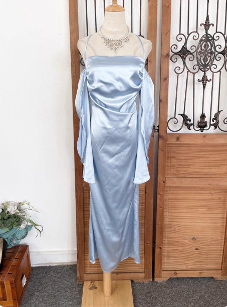 Elegant Ivory Halter Off-The-Shoulder Slim-Fit Satin Long Prom Dresses Evening Dresses