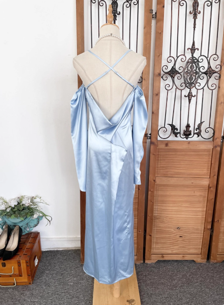Elegant Ivory Halter Off-The-Shoulder Slim-Fit Satin Long Prom Dresses Evening Dresses