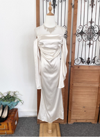 Elegant Ivory Halter Off-The-Shoulder Slim-Fit Satin Long Prom Dresses Evening Dresses