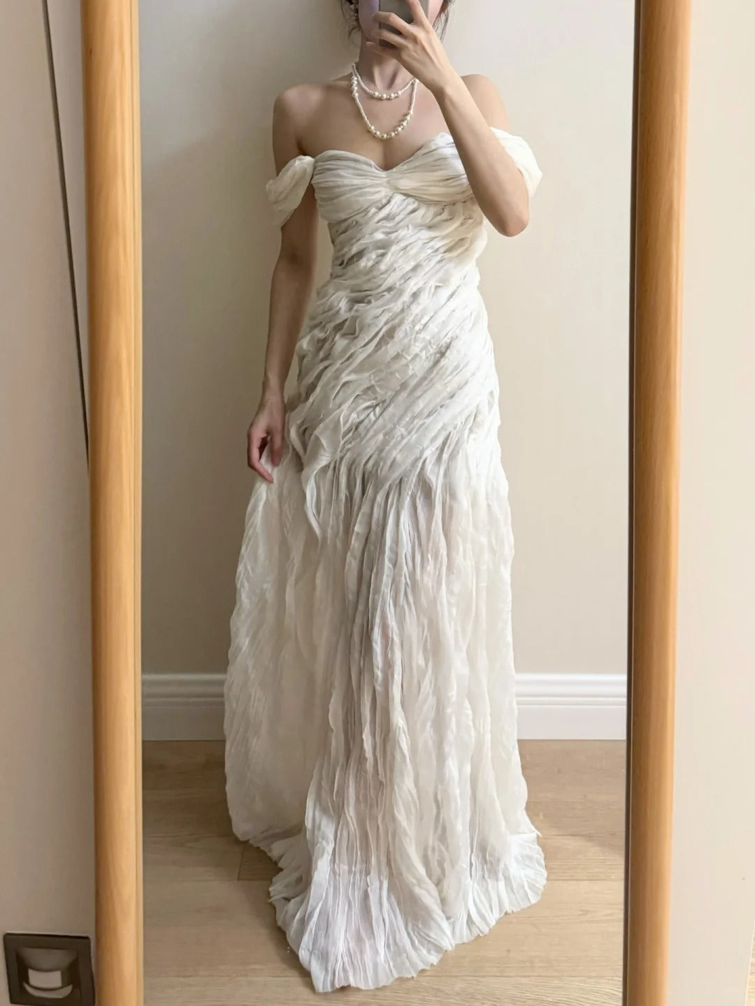 Elegant Ivory Pleated Satin Long Prom Dresses Evening Dresses