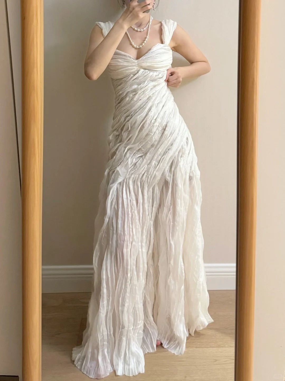 Elegant Ivory Pleated Satin Long Prom Dresses Evening Dresses