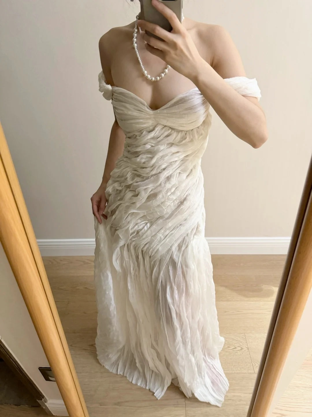 Elegant Ivory Pleated Satin Long Prom Dresses Evening Dresses