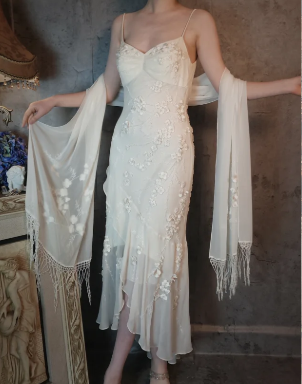 Elegant Ivory Mermaid V-Neck Thin Straps 3D Floral Chiffon Long Prom Dresses Evening Dresses Main image