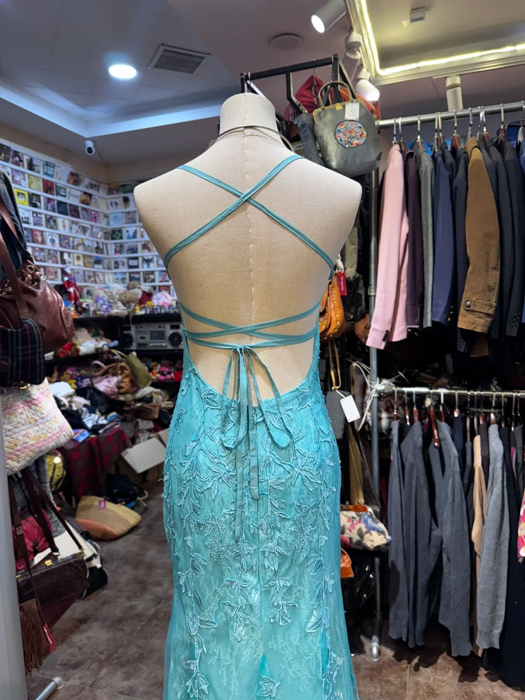 Elegant Lake Blue Mermaid Halter-Neck Lace Long Prom Dresses Evening Dresses