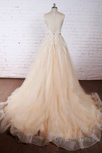 Elegant Long A-line Appliques Lace Tulle Wedding Dresses