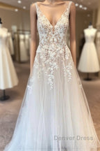 Elegant Long A-line V-neck Tulle Appliques Lace Open Back Wedding Dresses