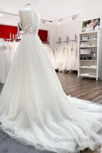 Elegant Long A-line V Neck Tulle Lace Open Back Wedding Dresses