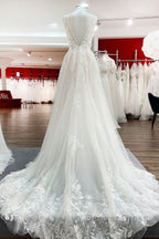 Elegant Long A Line V Neck Tulle Spaghetti Straps Lace Wedding Dresses