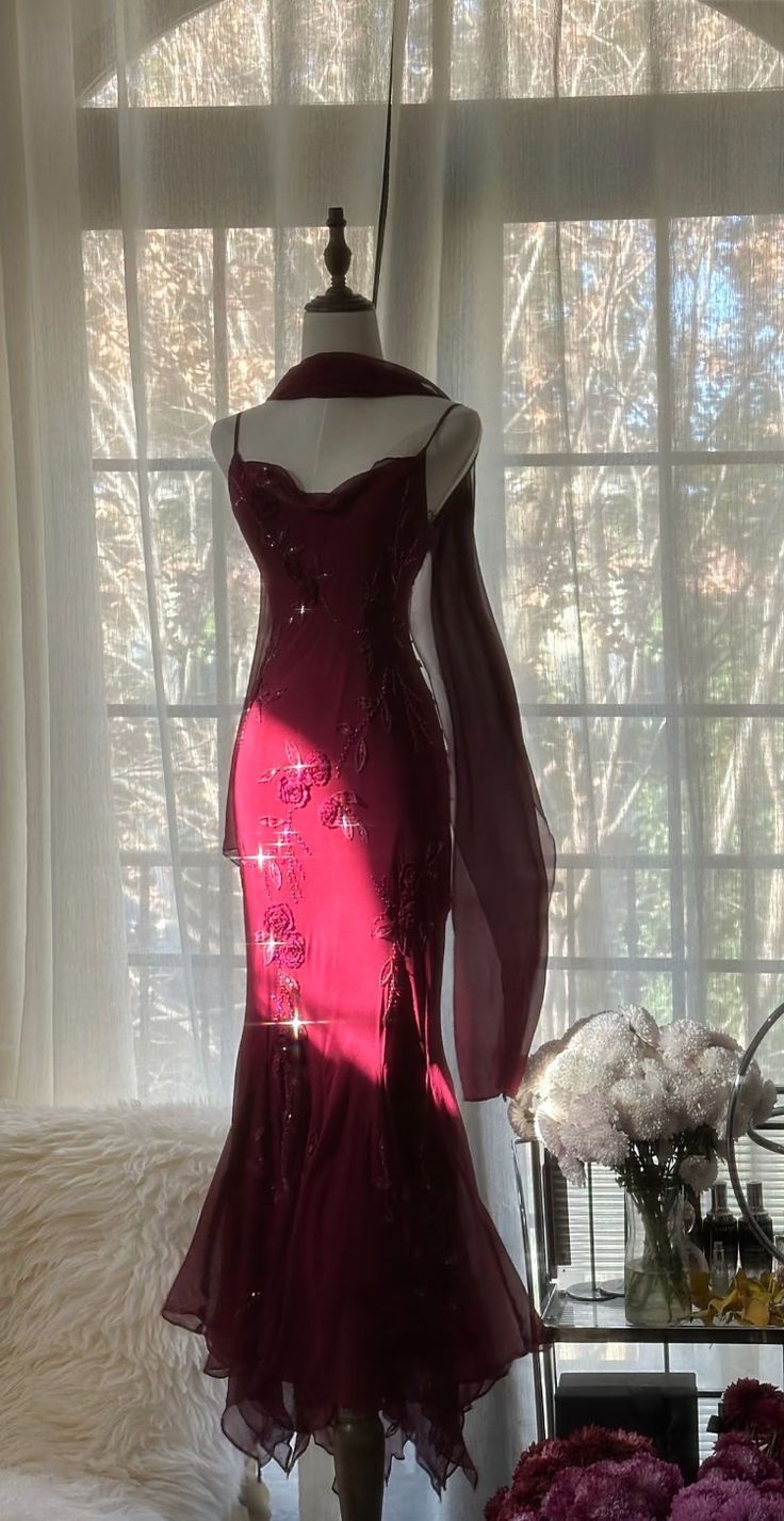 Elegant Mermaid Spaghetti Straps Burgundy Chiffon Prom Dress Inspiration Trending Prom Gown Prom Dresses Main image