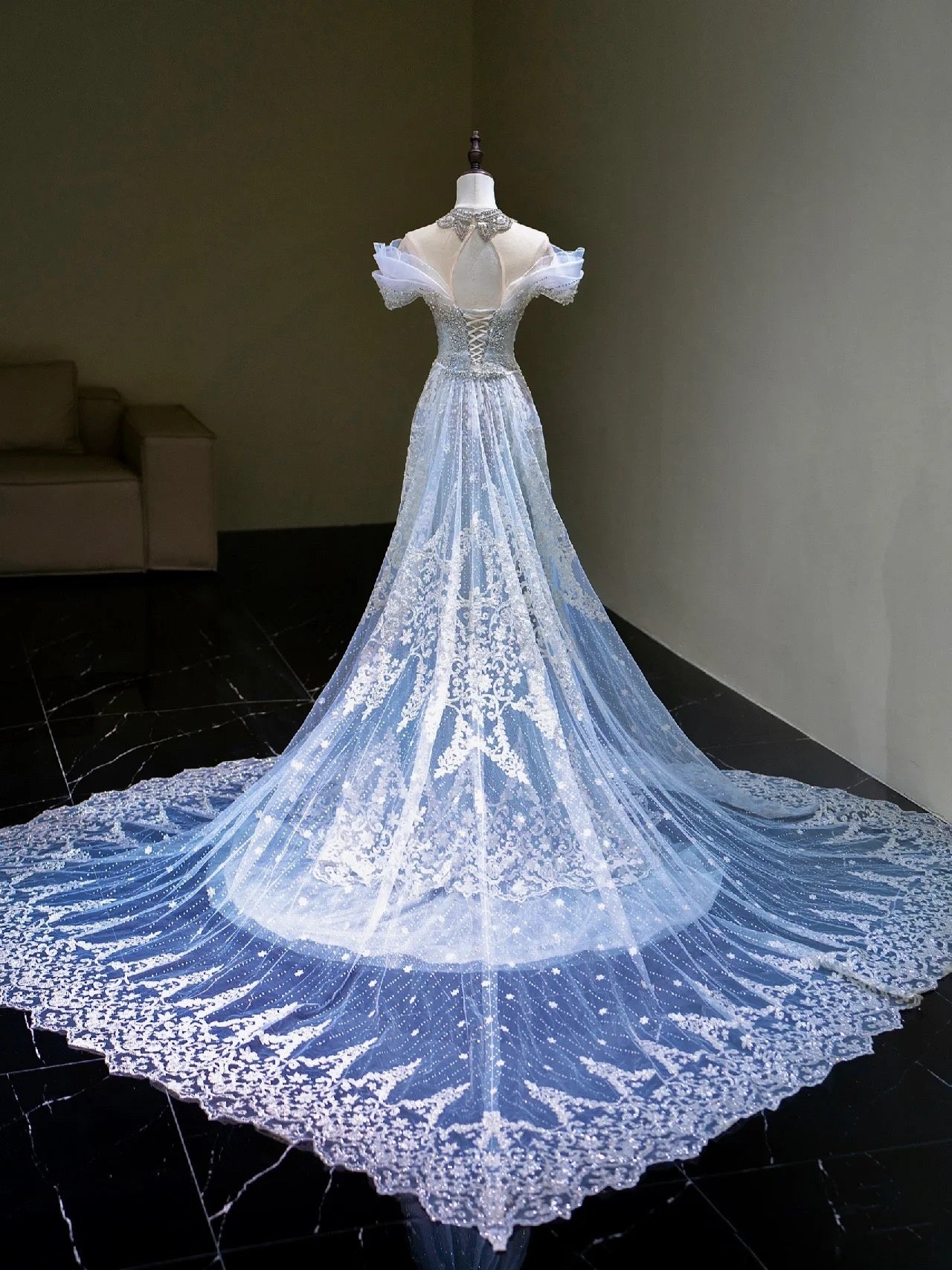 Elegant Mermaid Strapless Long Prom Dresses