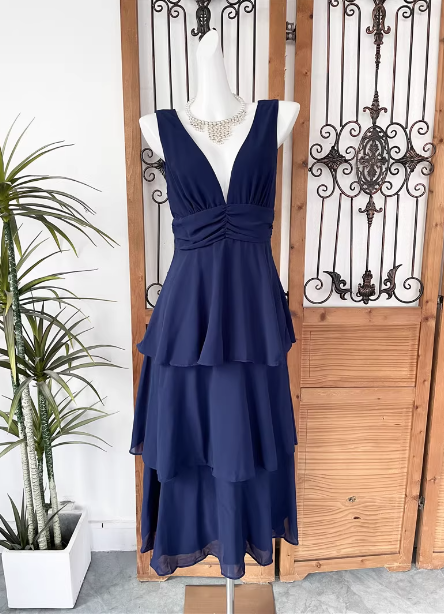 Elegant Navy Blue A-Line V-Neck Ruffled Layered Chiffon Prom Dresses Evening Dresses Main image