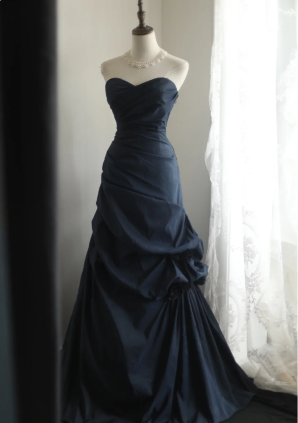 Elegant Navy Blue Mermaid Pleated Satin Long Prom Dresses Evening Dresses