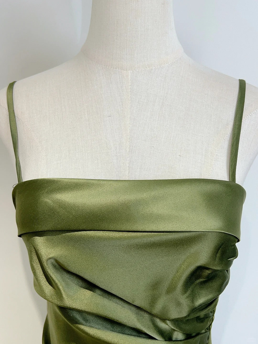 Elegant Olive Green Mermaid Ruffle Spaghetti Strap Satin Prom Dresses Evening Dresses