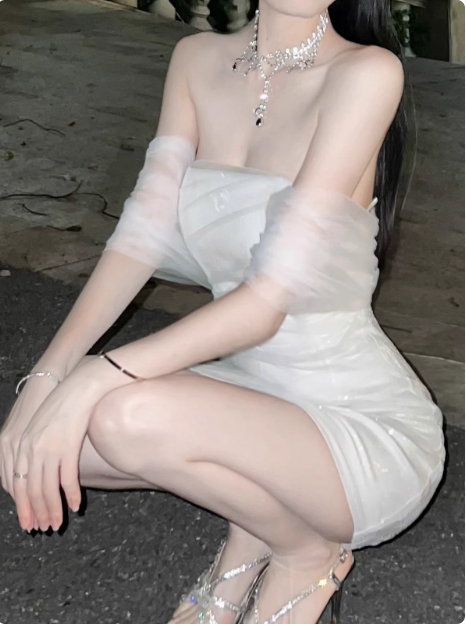 Elegant One-Shoulder Design Hip-Hugging 19Th Birthday Homecoming Dresses Secondary image
