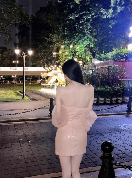 Elegant One-Shoulder Design Hip-Hugging 19Th Birthday Homecoming Dresses