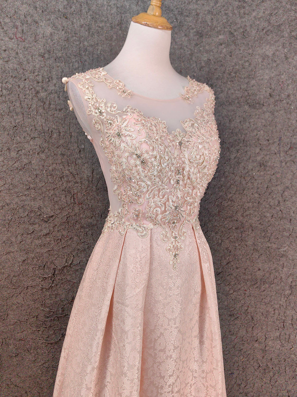 Elegant Pink A-Line Sleeveless Crew Neck Lace Rhinestone Brocade Satin Long Prom Dresses Evening Dresses