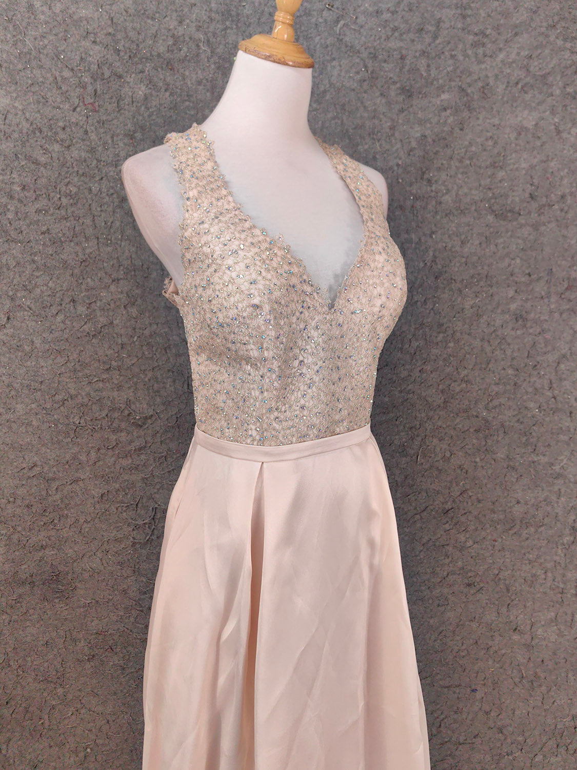 Elegant Pink Halter Neck V-Neck Rhinestone Lace Satin Long Prom Dresses Evening Dresses