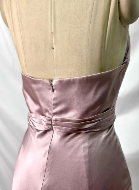 Elegant Pink Halter Neck V-Neck Slim-Fit Satin Long Prom Dresses Evening Dresses
