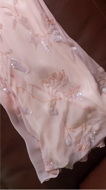 Elegant Pink Mermaid Draped Collar Leaf Sequin Beaded Chiffon Long Prom Dresses Evening Dresses