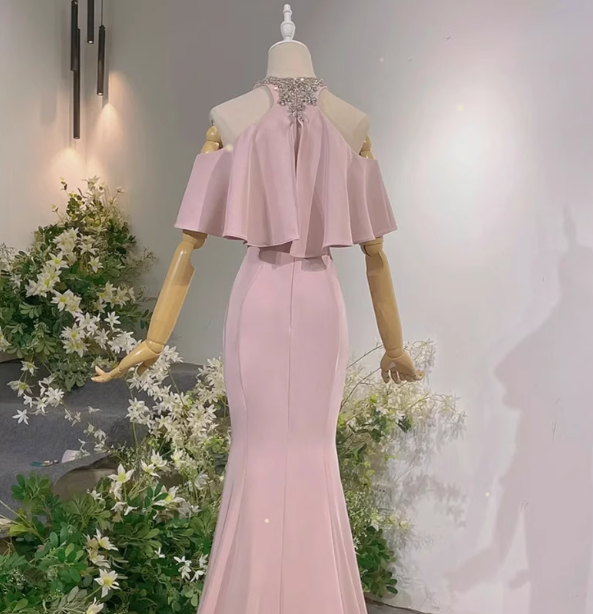 Elegant Pink Mermaid Halter Neck Ruffled Satin Train Prom Dresses Evening Dresses