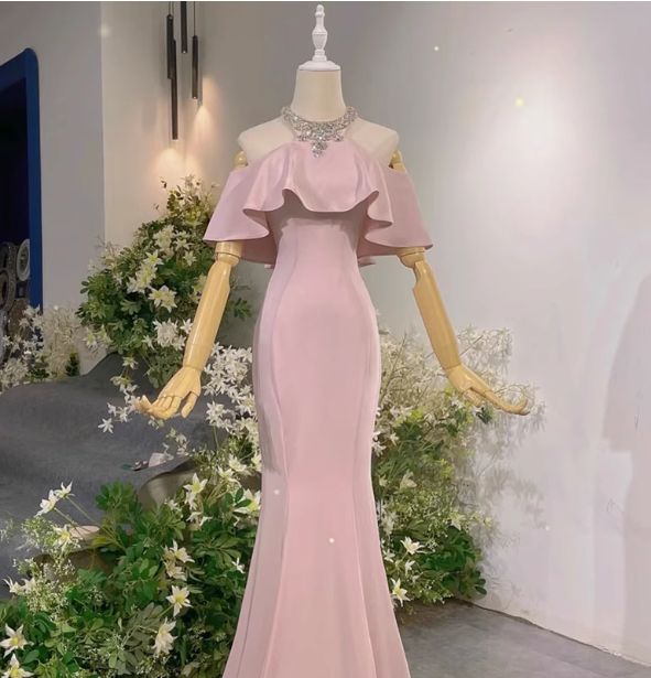 Elegant Pink Mermaid Halter Neck Ruffled Satin Train Prom Dresses Evening Dresses