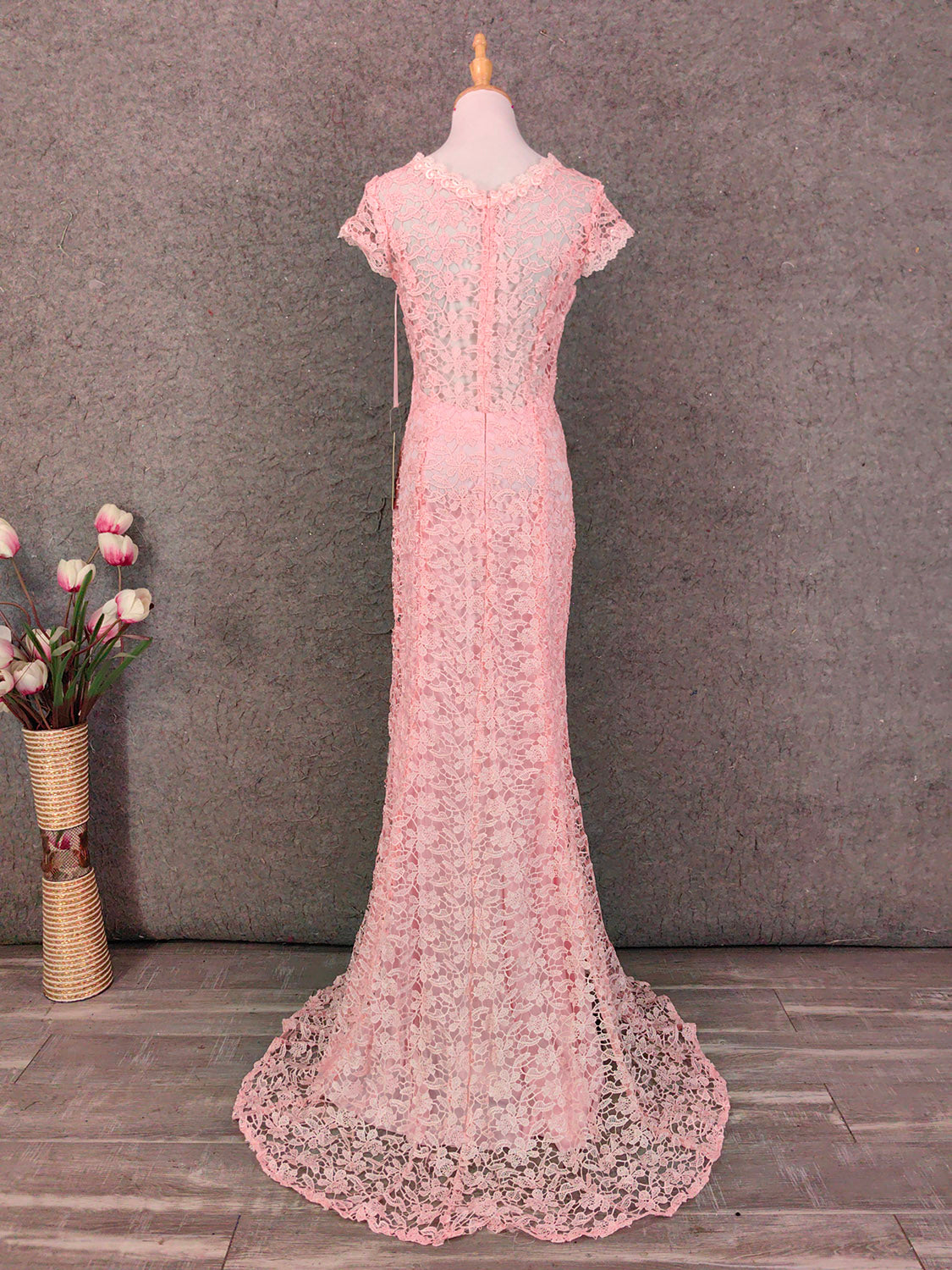 Elegant Pink Mermaid Short Sleeve Crew Neck Cutout Lace Long Prom Dresses Evening Dresses