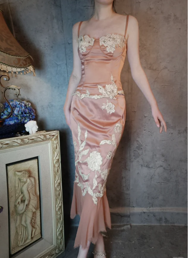 Elegant Pink Mermaid Spaghetti Strap Lace Embroidered Satin Prom Dresses Evening Dresses Main image