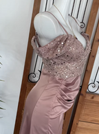 Elegant Pink Spaghetti Strap V-Neck Off-The-Shoulder Slit Sequin Satin Long Prom Dresses Evening Dresses