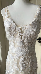 Elegant Retro Ivory Mermaid V-Neck Halter Lace Train Prom Dresses Wedding Dresses