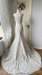 Elegant Retro Ivory Mermaid V-Neck Halter Lace Train Prom Dresses Wedding Dresses