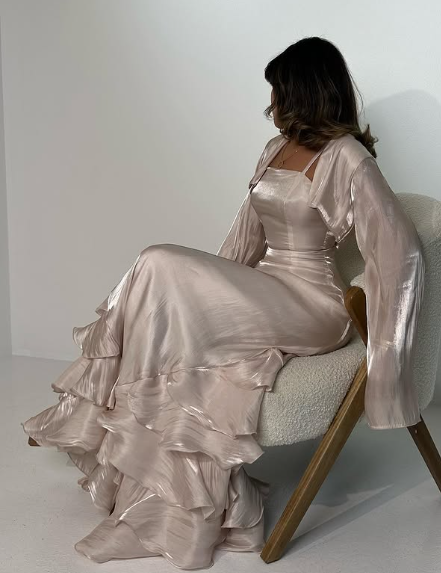 Elegant Sheath Straps Long Prom Dresses