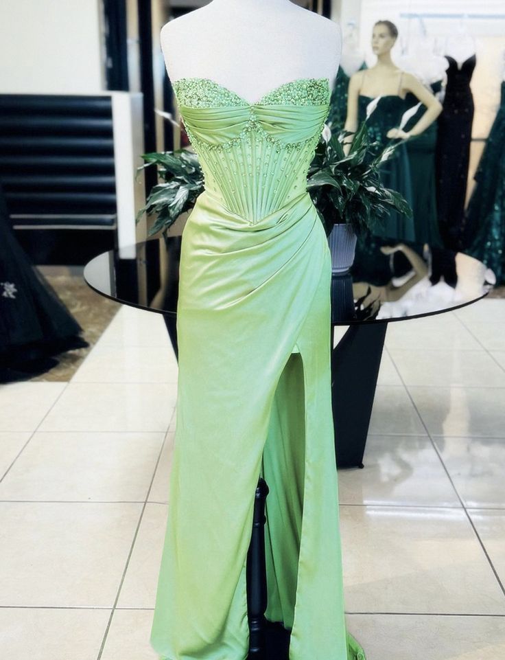 Elegant Sheath Sweetheart Sequin Pink Satin Slit Prom Dress