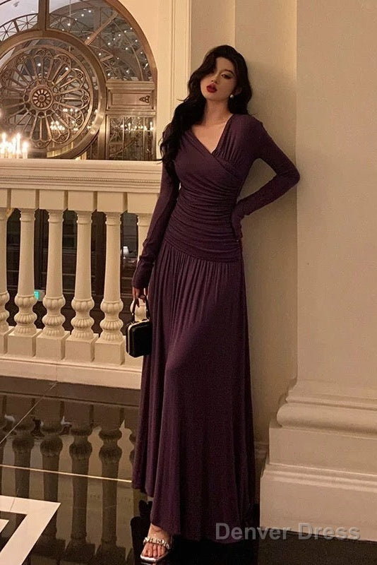 Elegant Sheath V Neckline Grape Long Prom Dresses Birthday Outfits Prom Gowns