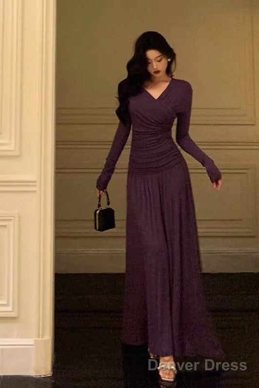Elegant Sheath V Neckline Grape Long Prom Dresses Birthday Outfits Prom Gowns