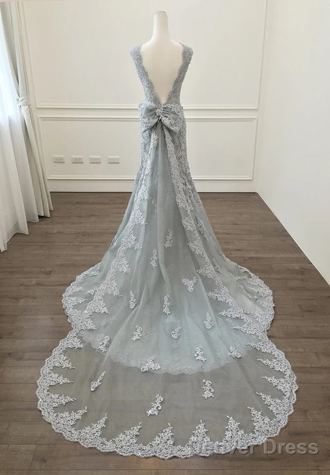 Elegant Silver Lace Bow Back Mermaid Prom Gowns Dresses
