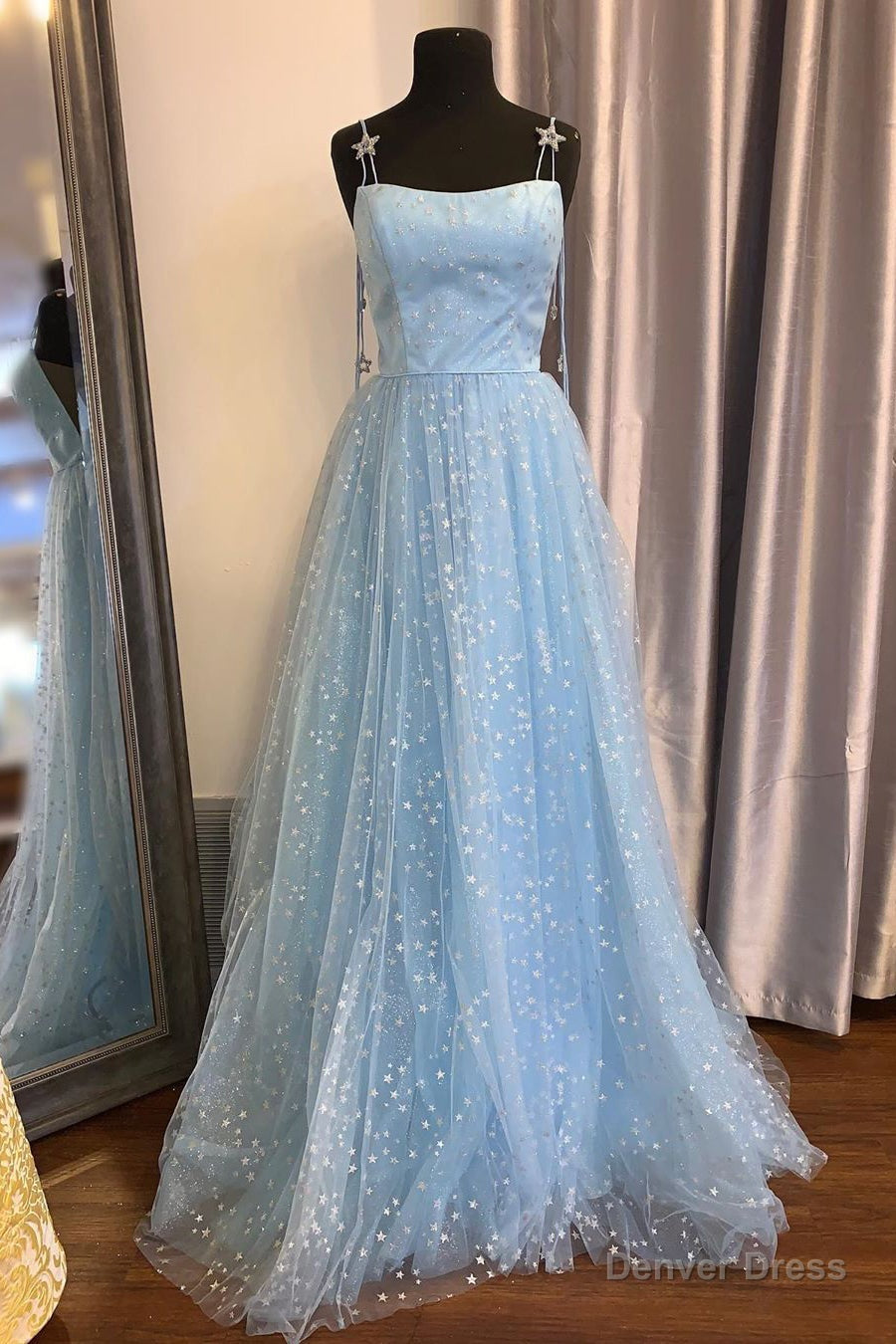 Elegant Spaghetti Straps A-Line Light Sky Blue Tulle Formal Dresses Main image
