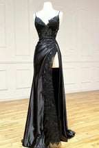 Elegant Black Spaghetti Straps Prom Dress Satin Sheath Long Prom Dresses With Slits
