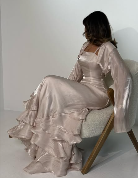 Elegant Straps Pleated Ruffles Long Prom Dresses Prom Gowns Main image
