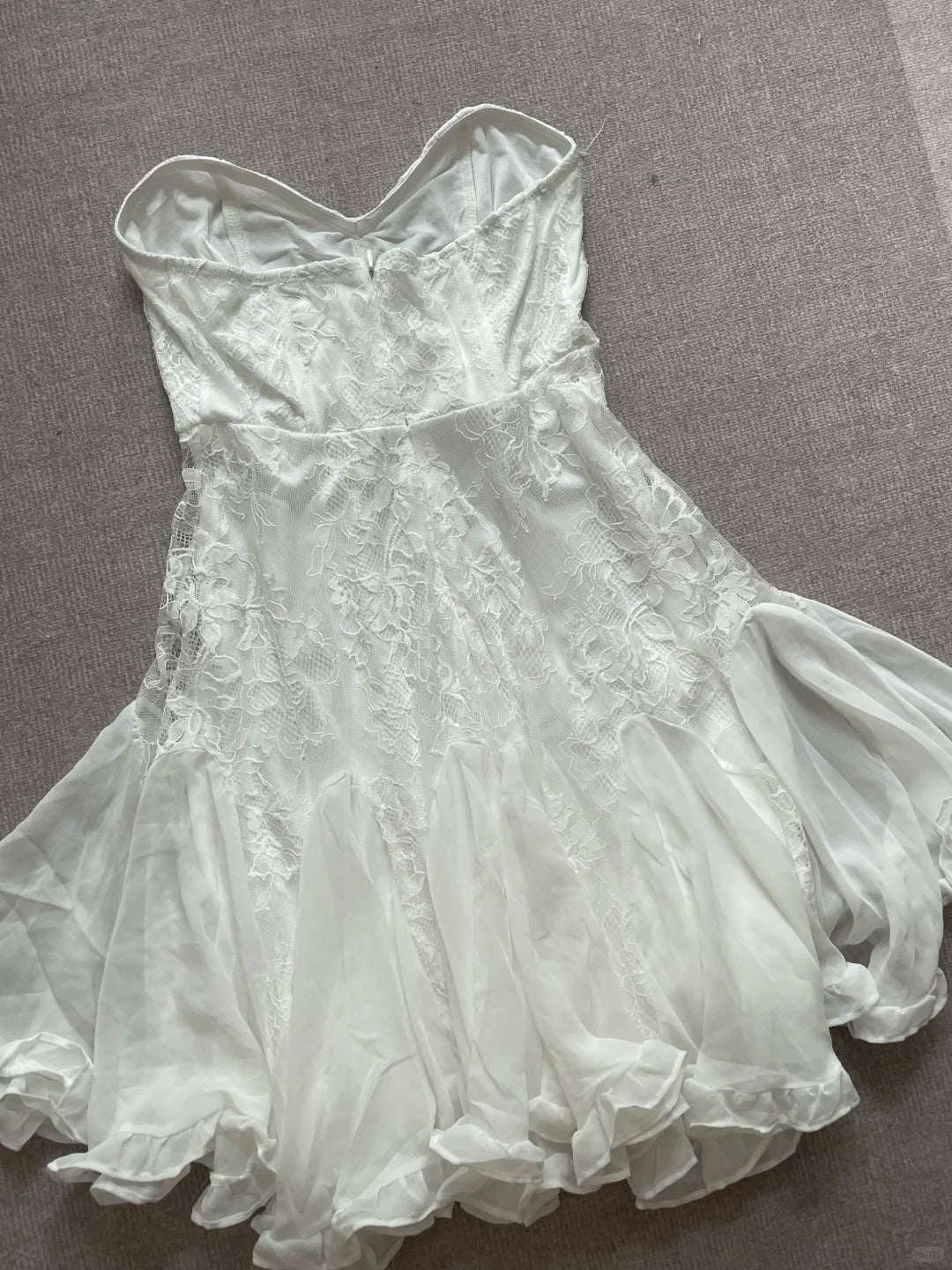 Elegant Tube Top White Lace Splicing Mesh A-Line 17Th Birthday Homecoming Dresses