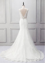 Elegant Tulle V-Neck Neckline Mermaid Wedding Dress With Beaded Lace Appliques