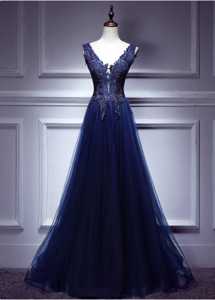 Elegant Vintage Navy Blue V-Neck Lace Embroidery Tulle Long Prom Dresses Evening Dresses Secondary image
