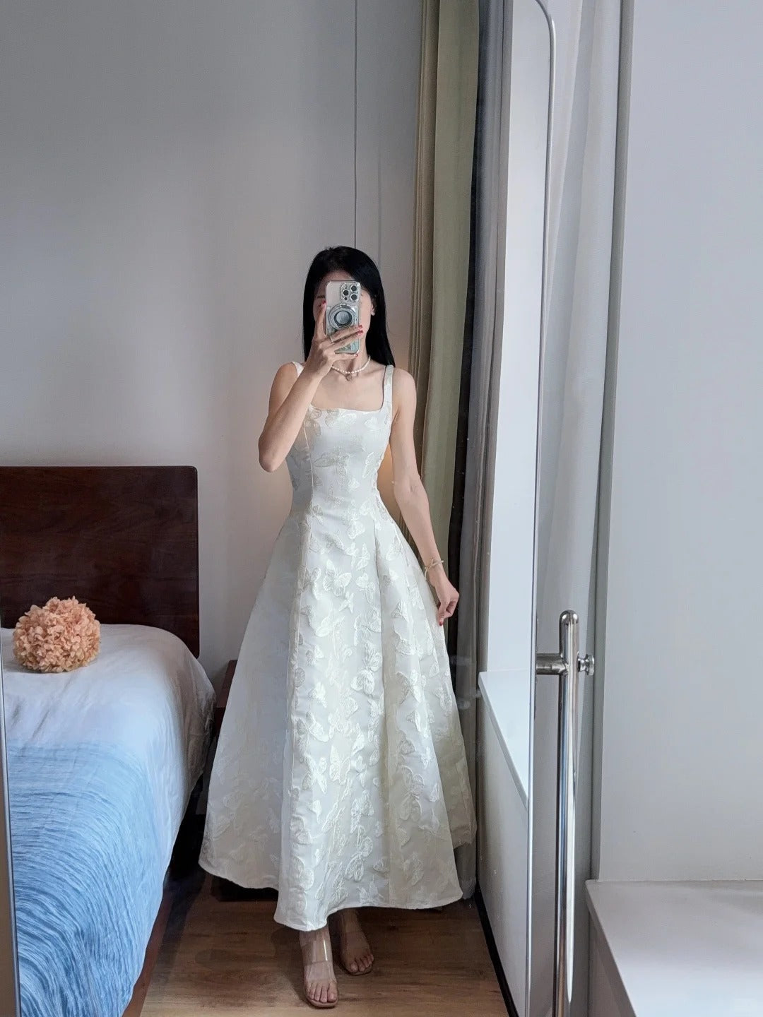 Elegant White A-Line Square Neck Halter Top With Butterfly Jacquard Satin Long Prom Dresses Evening Dresses