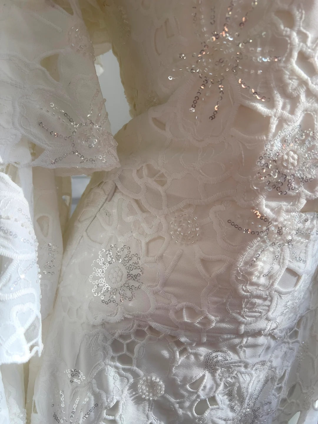 Elegant White Mermaid Strapless Off-The-Shoulder Lace Long Prom Dresses Evening Dresses