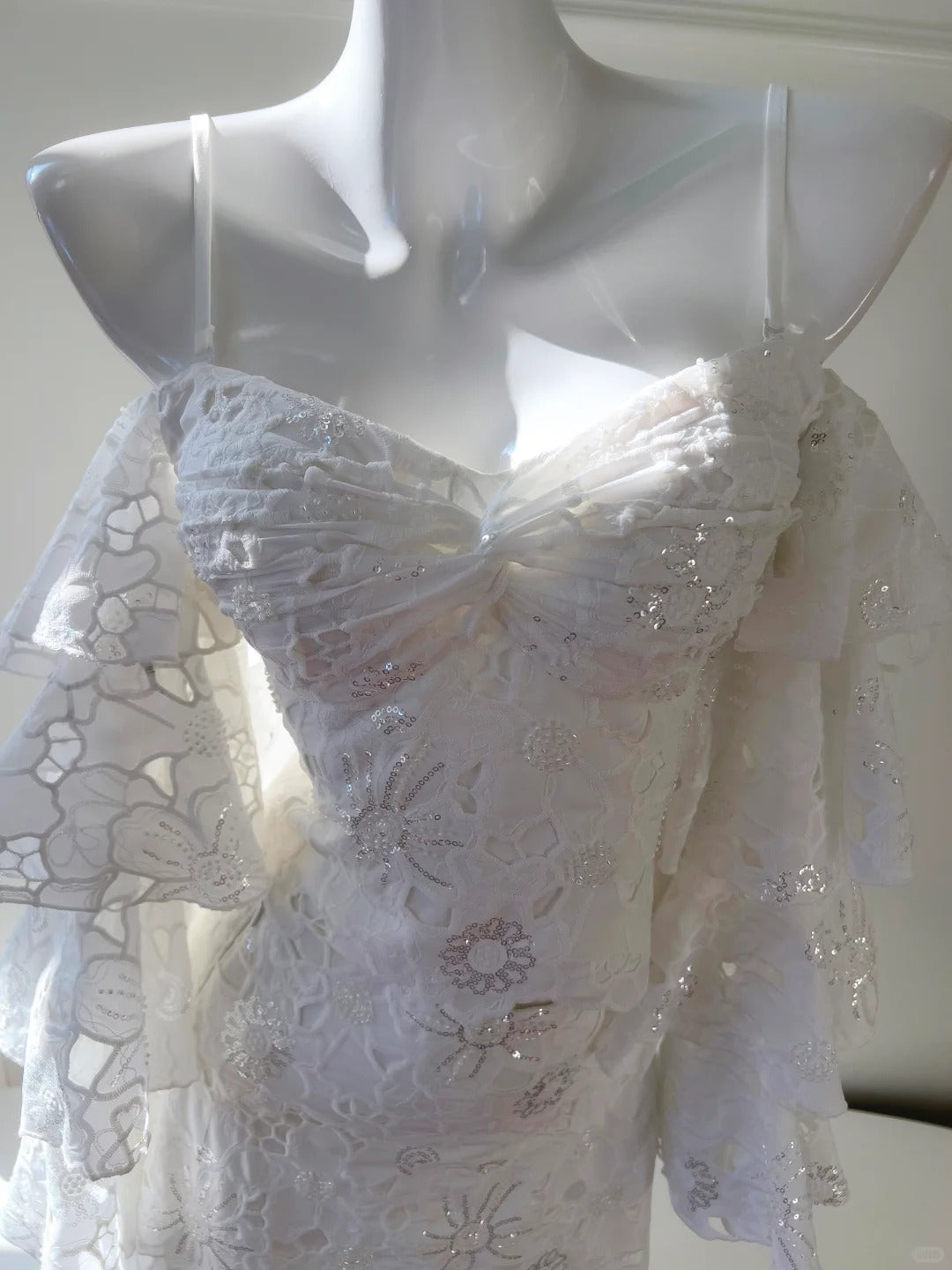 Elegant White Mermaid Strapless Off-The-Shoulder Lace Long Prom Dresses Evening Dresses